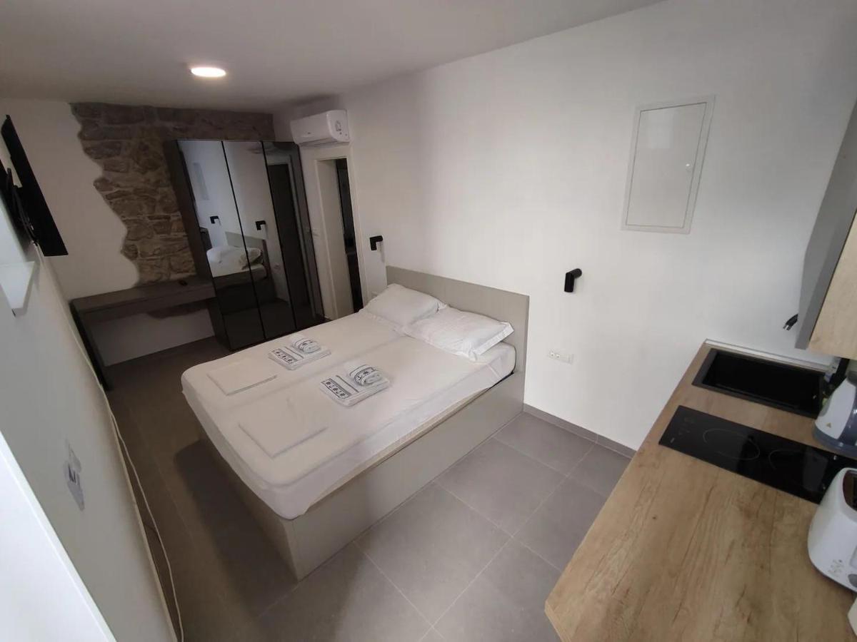 The Center Of Split, Renovated Stone House Διαμέρισμα Εξωτερικό φωτογραφία